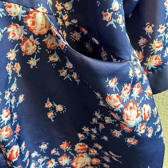 Fab Fit Fun Polyester Robe - Picture 5 of 6